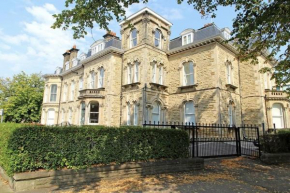 Harrogate Haven by Luxus